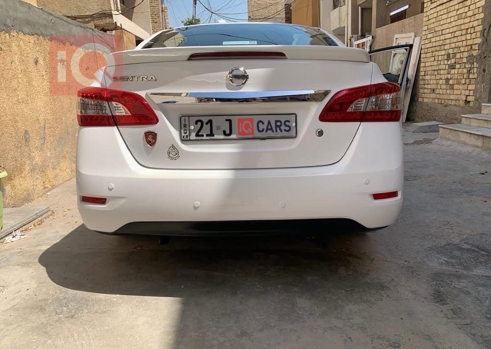 نيسان سنترا